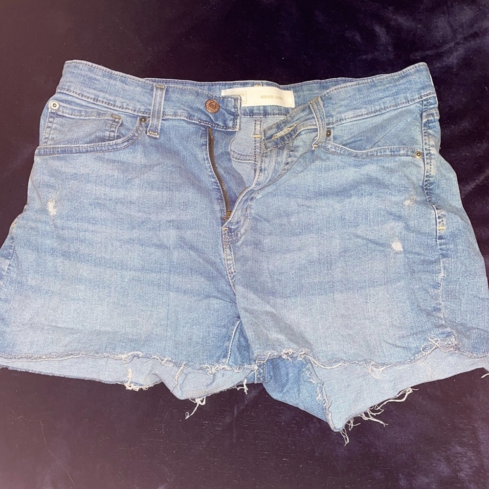 Cut off shorts